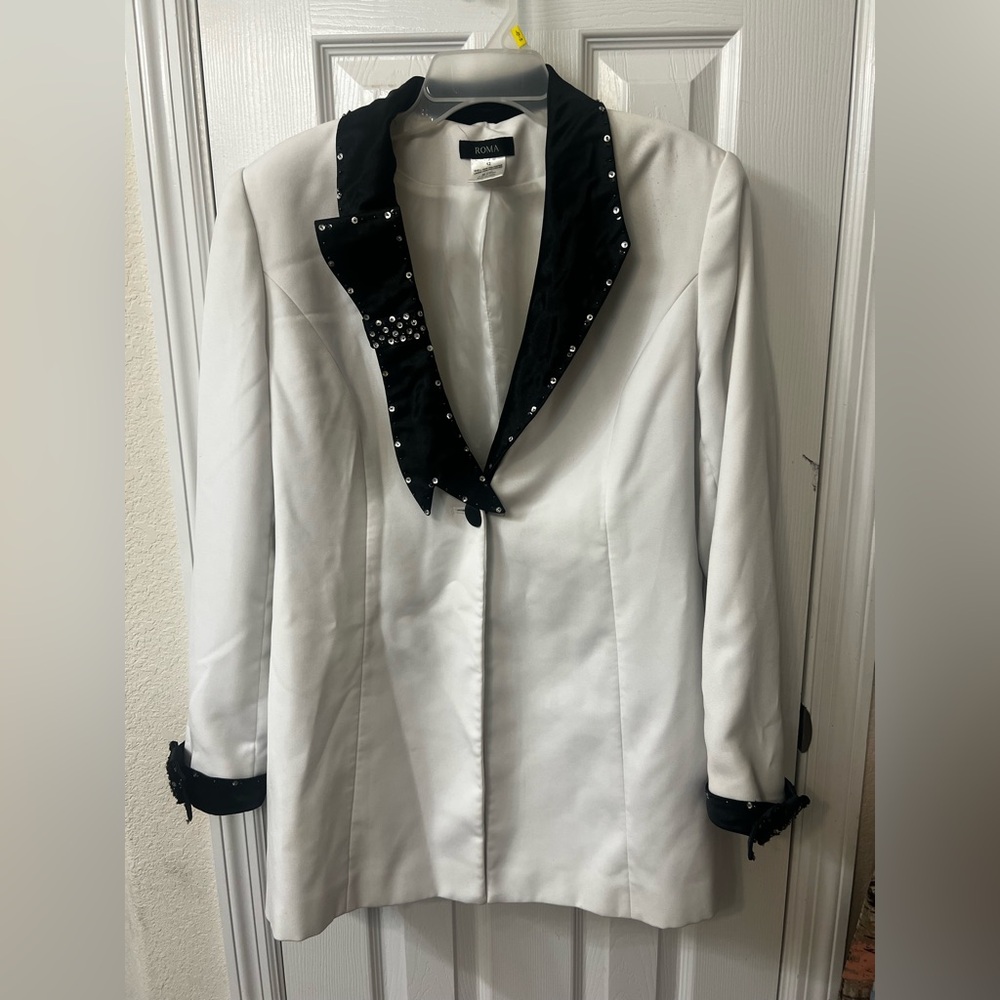 Roma Blazer Size 12 White w/Black Embellished Collar and cuffs